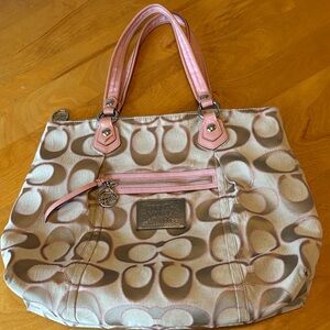 Coach Signature Canvas Shoulder Bag - Pink and Tan